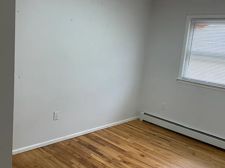 12 Bascom Pl #B — Photo 6