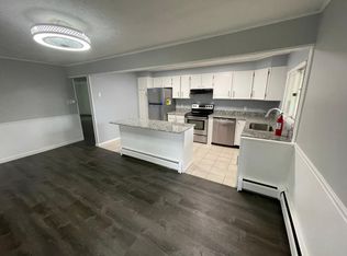 293 Dogwood Dr, Levittown, PA