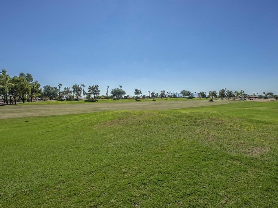 001_Golf Course Views