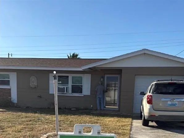 12174 79th Ave, Seminole, FL 33772