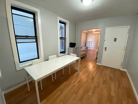 Rented by Massada Home Sales Inc | media 16