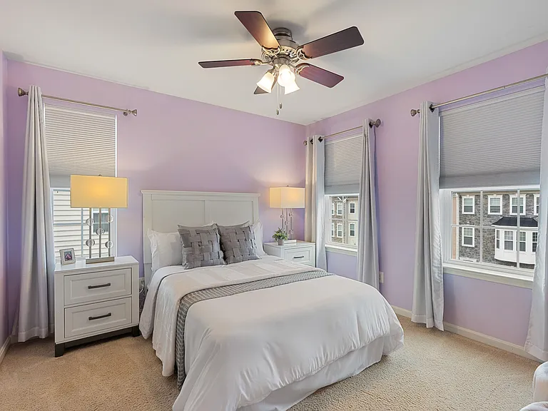 232 Mohegan Dr — Photo 17