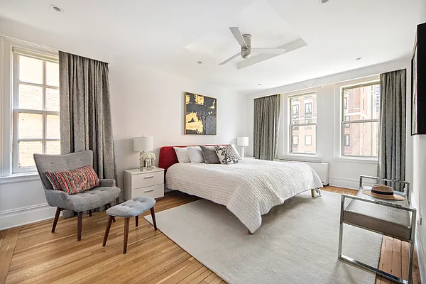 Sold by Compass | media 7
