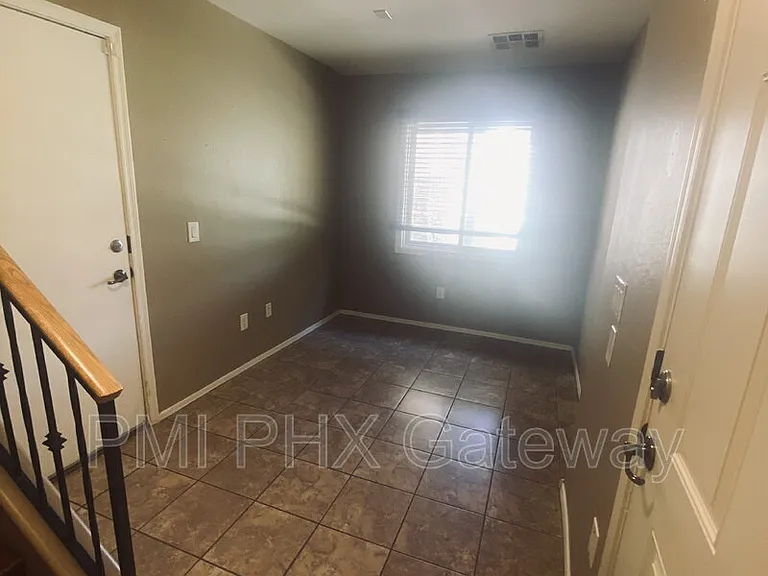 1313 S Sabino Dr — Photo 4