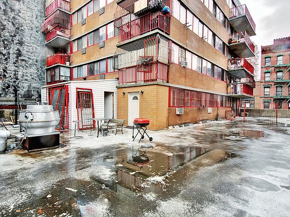 5th image of 48 Market St APT 2A
