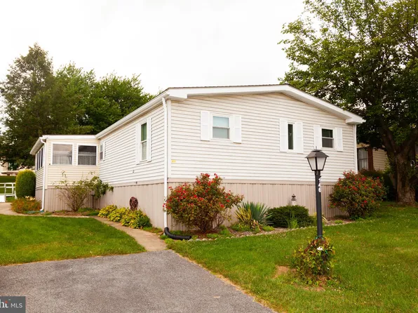 146 Partridge Dr, Ephrata, PA 17522