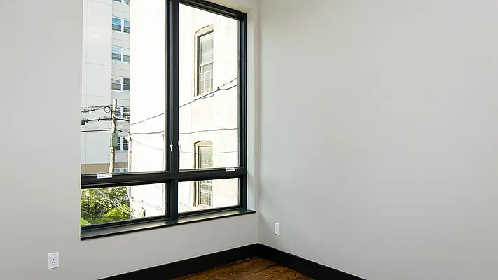 Rented by Nooklyn NYC LLC | media 8
