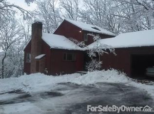 2 Cole Rd, Haydenville, MA 01039