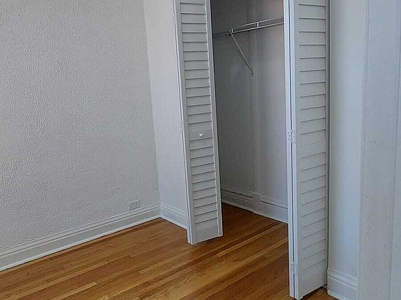 3rd image of 3503 W 26th St #17677383