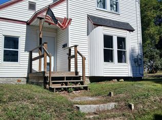 24 Green St, Livermore Falls, ME 04254