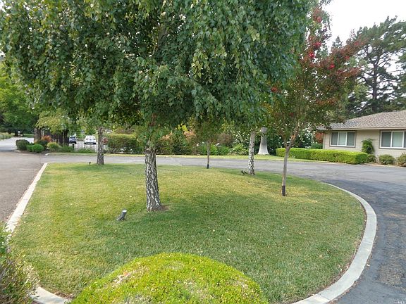 2nd image of 33 Country Club Dr