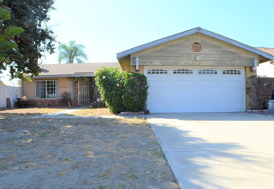 1st image of 2128 S San Antonio Ave