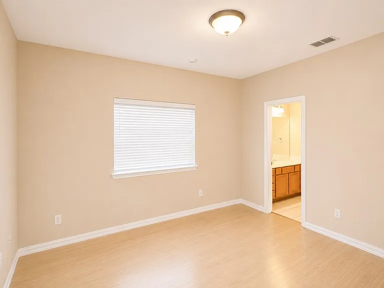 9829 Lightcatcher Dr — Photo 18