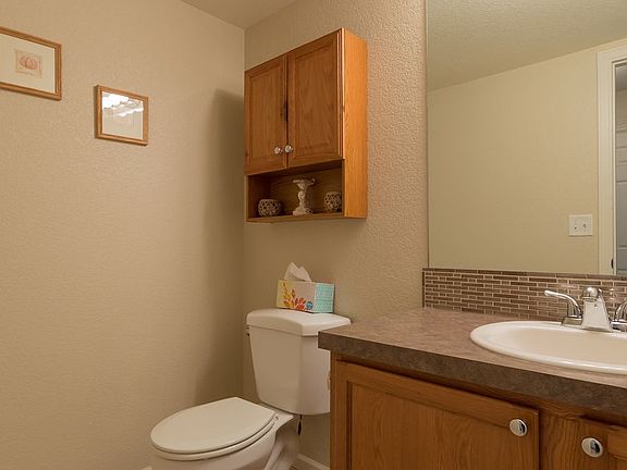 4th image of 309 Daytona Dr