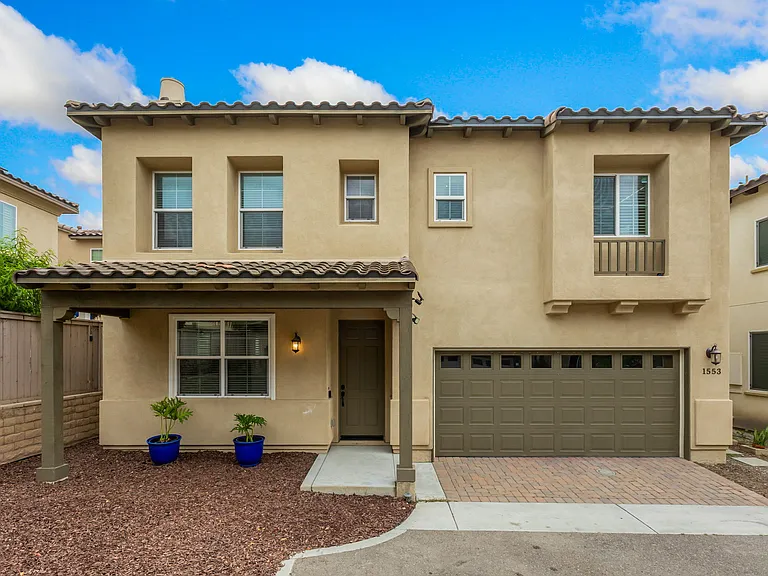 1553 Yanonali Ave — Photo 28