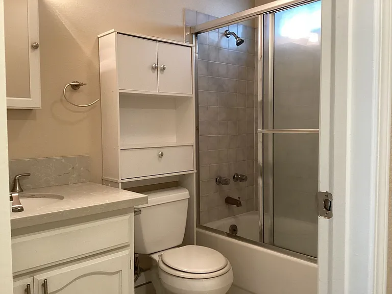 4114 W Regency Ave — Photo 16