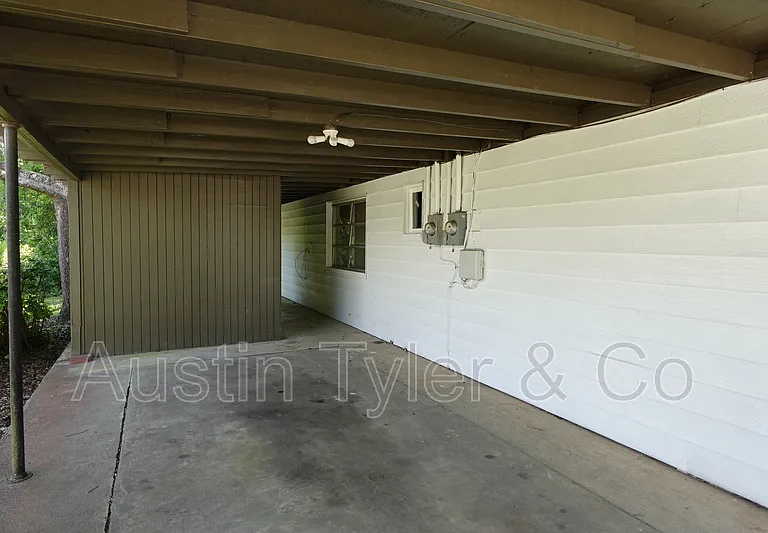 2984B Smith St — Photo 12