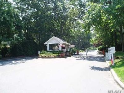 87 Birchwood Rd, Coram, NY, 11727