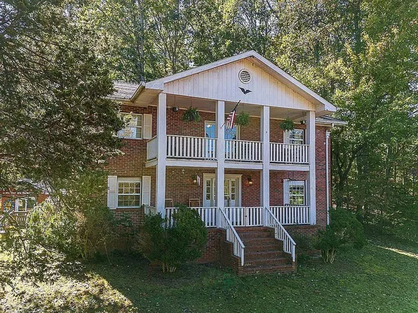 1679 Highway 175, Hayesville, NC 28904