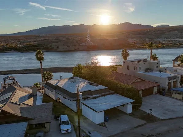 2053 Whitewater Dr, Bullhead City, AZ 86442