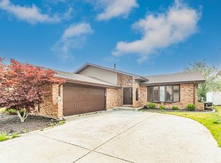 15618 Sierra Dr, Oak Forest, IL