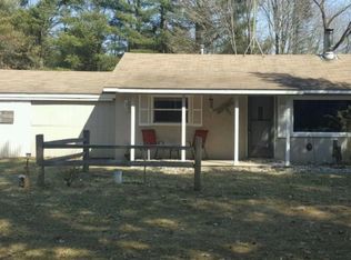 16254 Red Pine Dr, Kent City, MI 49330