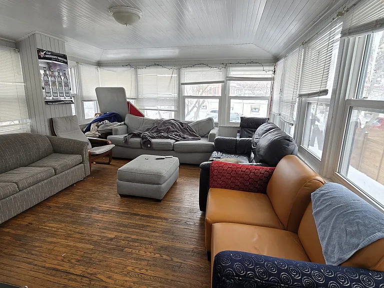 9 Waterloo Ave #1 — Photo 2