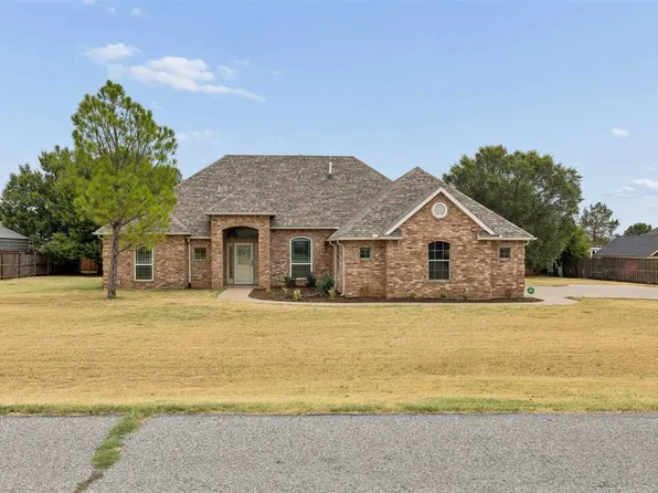 12 NW Ashbury Way, Lawton, OK 73505