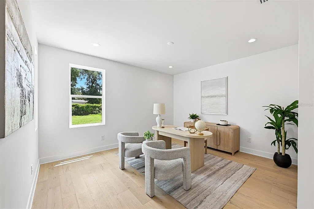 3 bed, 3.5 bath, 2377 sqft, $5,250 — Photo 4