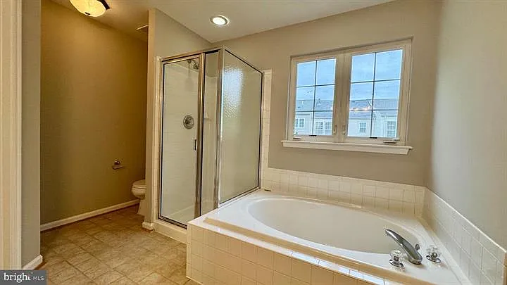 2571 Chase Wellesley Dr — Photo 21
