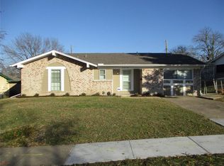 6914 Balalaika Rd, Dallas, TX 75241