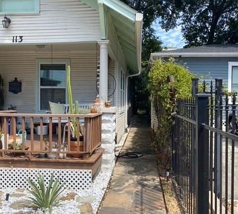 4th image of this home