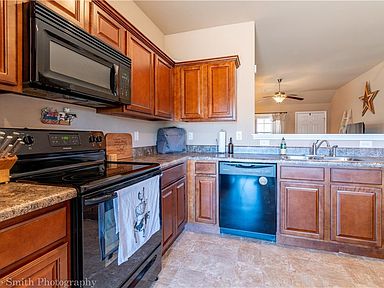 1121 S Apollo Dr Fayetteville Ar 72701 Zillow