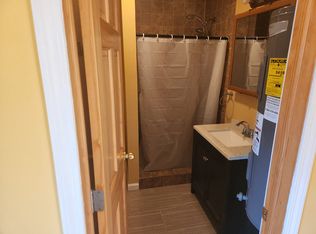 2162 Cottage Sagamon Rd #1, Pittsford, VT 05763