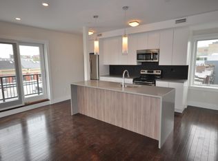 659 Massachusetts Ave #9B, Boston, MA 02118