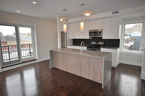 659 Massachusetts Ave #9B Photo 1
