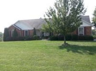 2676 W View Ln, Washington, MO 63090