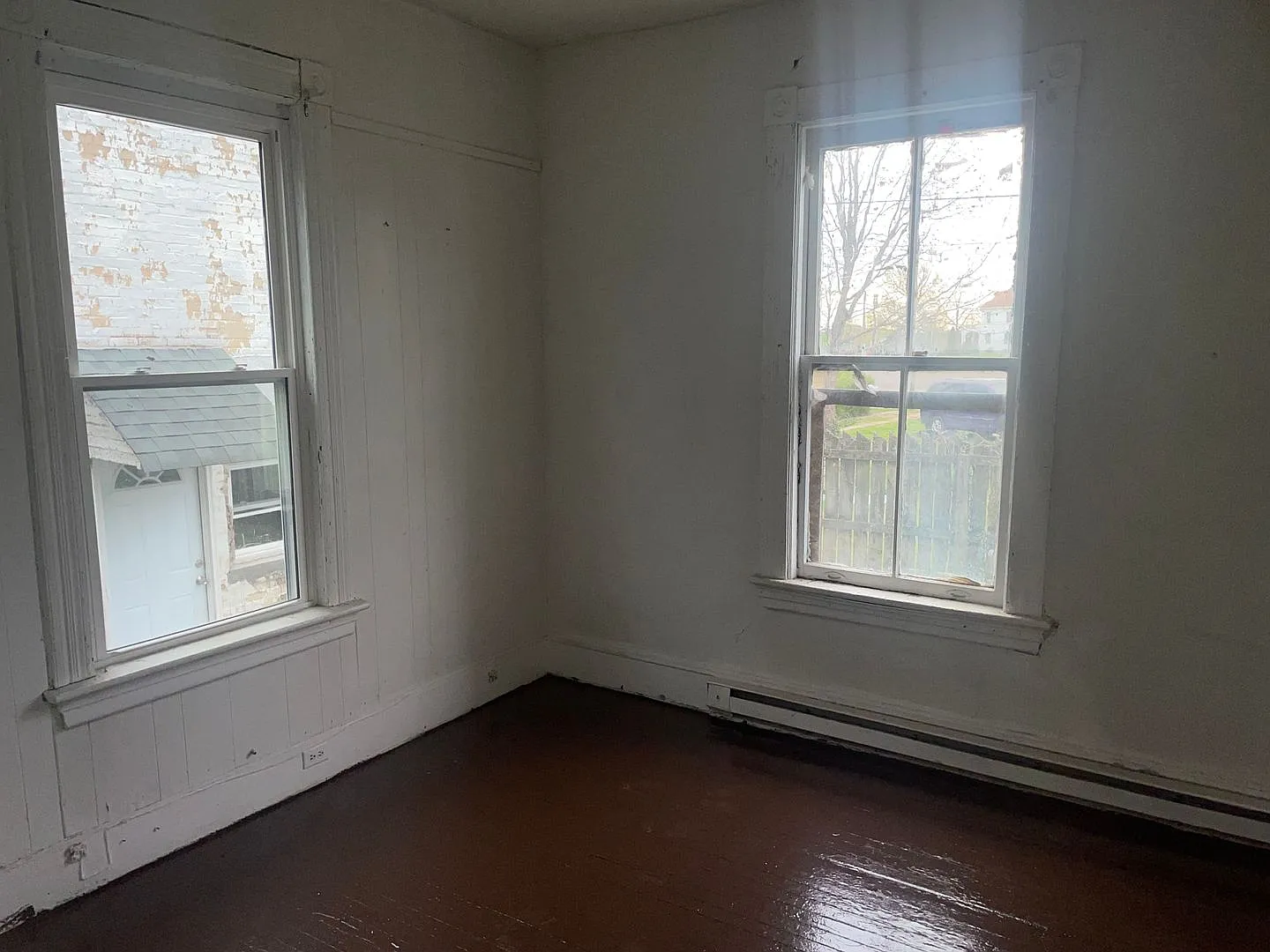 Two Bedroom Apartment Close to Downtown Lynchburg! — Photo 3