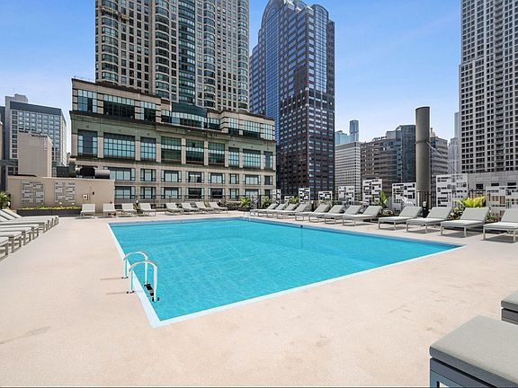 2nd image of 30 E Huron St APT 3510