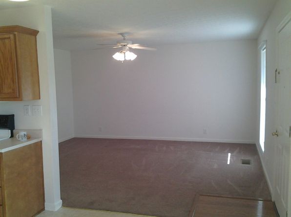 1209 Cedar Springs Pkwy, La Grange, KY 40031