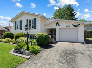 4083 Brookdale Dr, Niagara Falls, ON L2H2A9