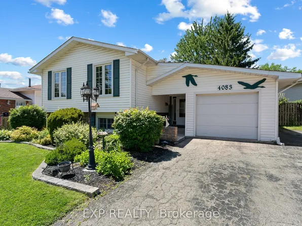4083 Brookdale Dr, Niagara Falls, ON L2H 2A9