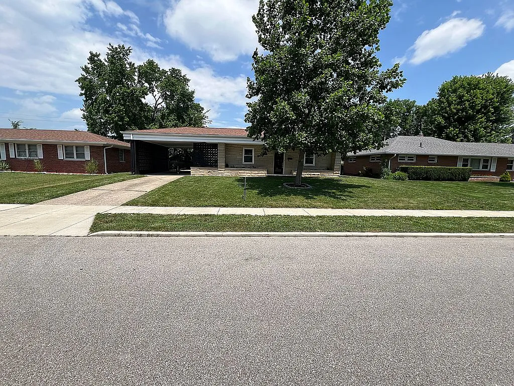 5930 Buick Dr photo 1