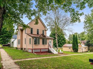 320 N Bird St, La Farge, WI 54639