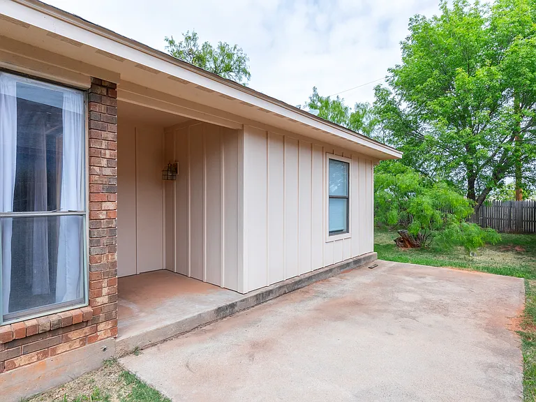4074 Russell Ave — Photo 28