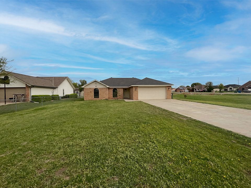 1st image of 602 Torero Dr