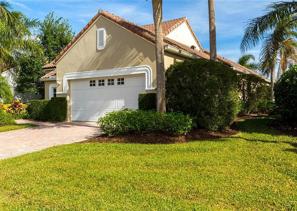 1st image of 1749 Victoria Cir