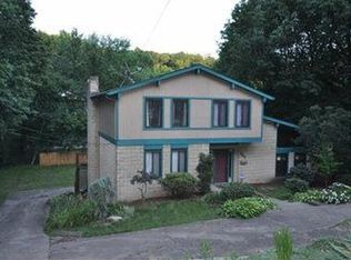 357 Temona Dr, Pittsburgh, PA 15236
