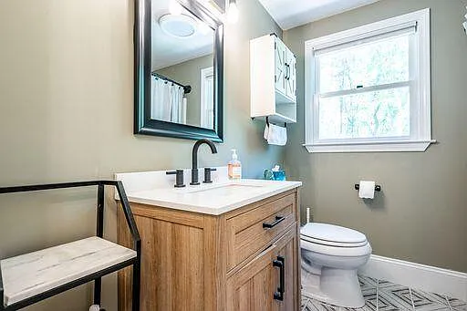 12 Pinehurst Dr — Photo 27