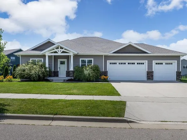 1378 Bunker Hl, Sun Prairie, WI 53590